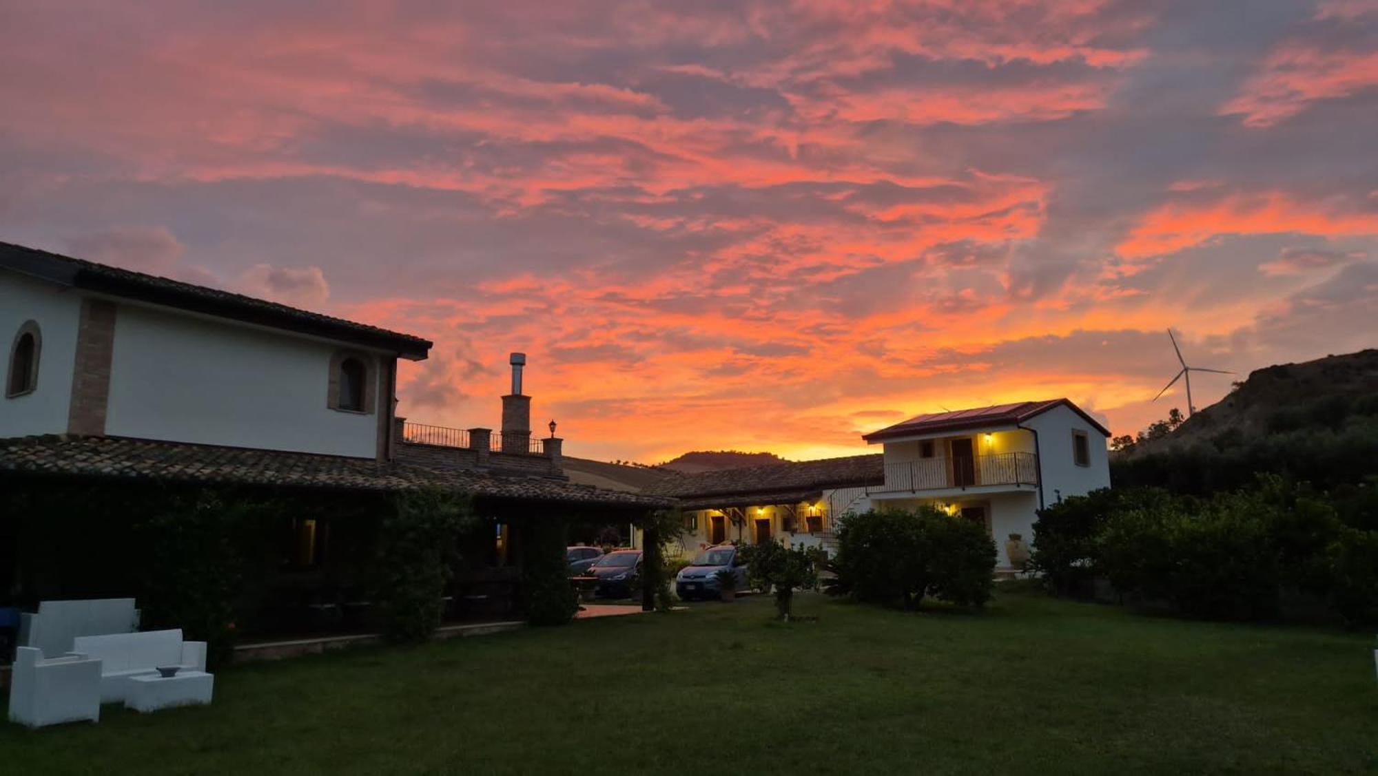 Agriturismo Trappeto Vecchio San Demetrio Corone المظهر الخارجي الصورة